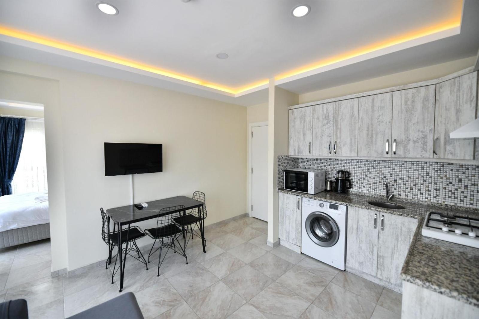 Lamira Apart Holiday&Guest House Fethiye Exterior photo